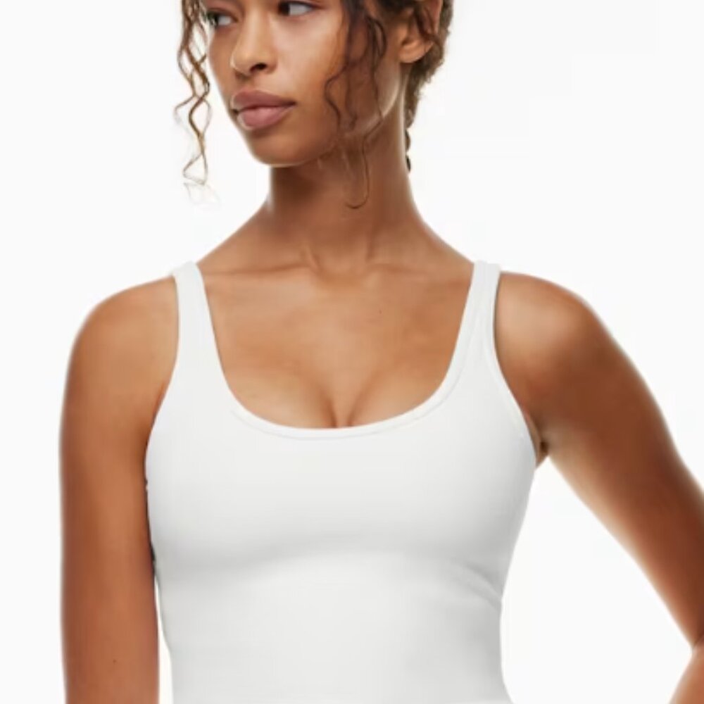 Aritzia TNACTION TnaBUTTER Mini Top w/ Built-In Bra, White, M, NWT